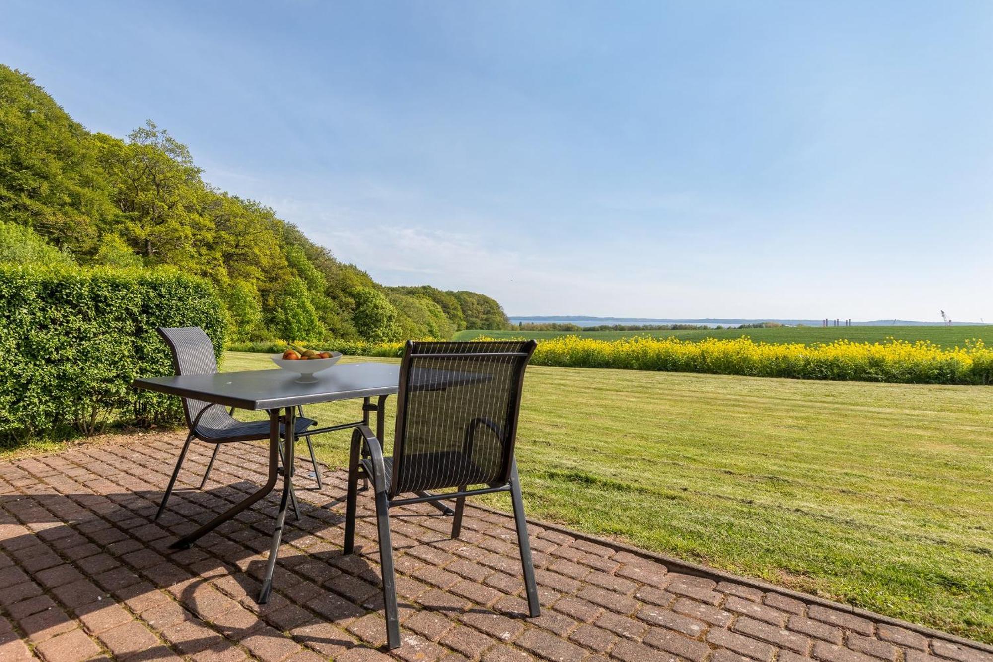Blockhausferien Ruegen - Meerblick Sassnitz Esterno foto